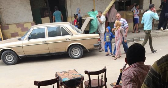 صور.. أهالى التوفيقية بكرموز يشكون تهريب الدقيق المدعم بأحد أفران المنطقة 