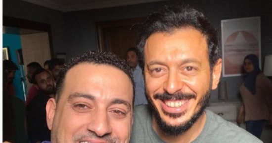محمد دياب ينشر صورة له مع مصطفى شعبان فى كواليس مسلسل "أيوب"