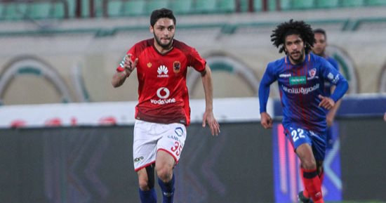 صور.. الأهلي يُنهى الشوط الأول أمام بتروجت متقدمًا بهدف نظيف