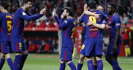 ميسي وسواريز وكوتينيو فى قائمة برشلونة لمباراة حسم الدوري الإسباني