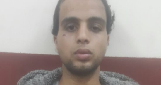 عامل يطعن آخر أثناء معاتبته على محاولة سرقة دراجة شقيقه بالإكراه بالسلام