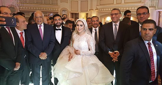  صور.. رئيس مجلس النواب يشارك فى حفل زفاف نجلة النائب فوزى فتى