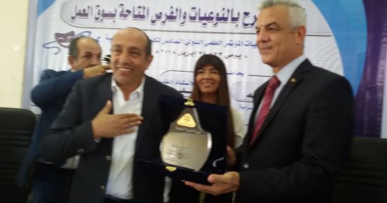 الفنان أحمد صيام يشارك فى فاعليات المؤتمر الدولى السادس بتربية أشمون