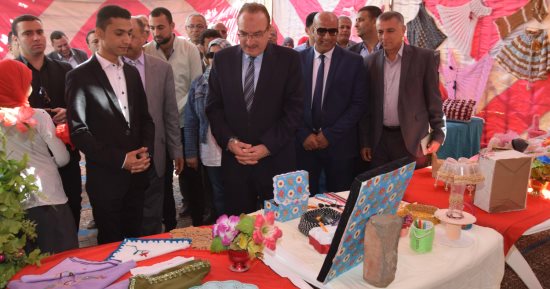 محافظ بنى سويف يفتتح عدد من المشروعات الخدمية بعدى المحافظة القومى