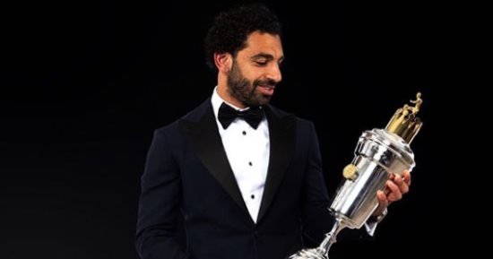 زي النهاردة.. محمد صلاح يحصد جائزة أفضل لاعب فى الدورى الإنجليزى
