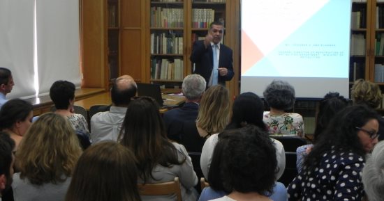 المشرف على الآثار المصرية المستردة يحاضر عن مشاريع الوزارة فى متحف قبرص 