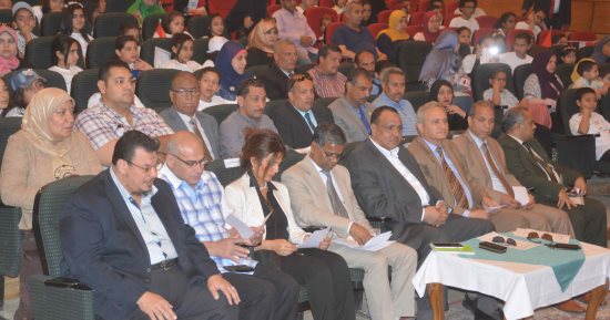 ختام مشروع "مدرستنا صحية بأيدينا" لتوعية طلاب المنيا