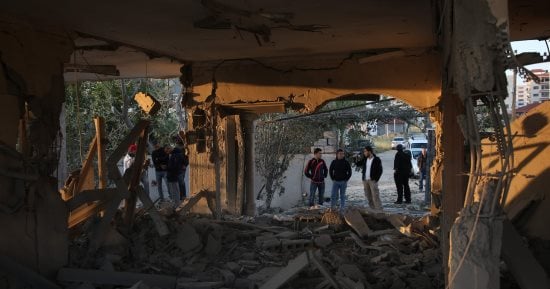 الاحتلال يفجر منزل فلسطيني بتهمة ضلوعه في عملية قتل بمستوطنة "حومش"