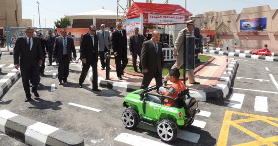 مساعد وزير الداخلية لشمال الصعيد يفتتح المدينة المرورية للأطفال بالمنيا الجديدة