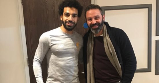 حازم إمام ينشر صورة مع محمد صلاح: "لا يمكن إيقافه"