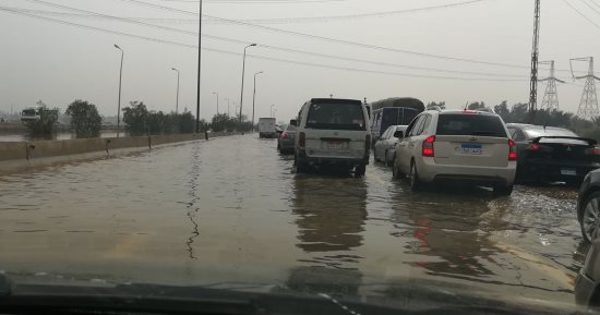المرور: فتح طريق الزعفرانة أمام حركة السيارات بعد تحسن اﻷحوال الجوية
