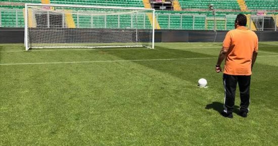 مجدى عبد الغنى يستعيد ذكريات ضربة جزاء 90 فى استاد باليرمو بإيطاليا