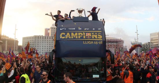 أخبار برشلونة اليوم عن الاحتفال بالثنائية المحلية قبل الكلاسيكو