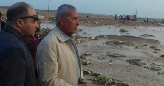 محافظ السويس يتفقد العين السخنة بعد تعرضها لسيول