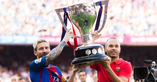 بعد تتويج برشلونة.. تعرف على اللاعبين الأكثر فوزاً بلقب الليجا فى التاريخ