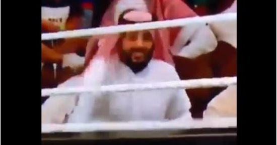 شاهد.. تفاعل تركى آل الشيخ مع مباراة "جون سينا" و"تربل إتش"