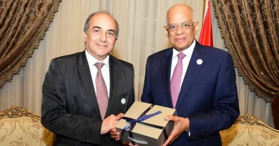 صور.. رئيس برلمان قبرص يوجه دعوة لعلى عبد العال لزيارة نيقوسيا نهاية العام - صور