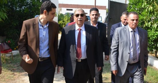 صور .. محافظ الاسماعيلية يشهد إحياء ذكرى عبد الرحمن الأبنودى بقرية الضبعية