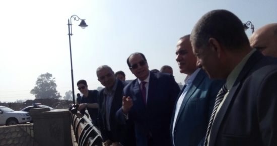 وزير الرى يتفقد كوبرى الدراسات فى الدقهلية 