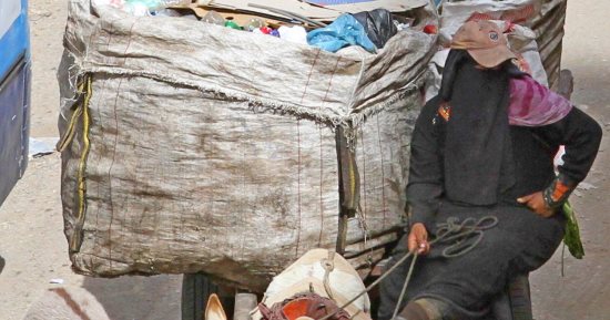 صورة اليوم.. الست لما تكون عاوزة تعيش بتعيش