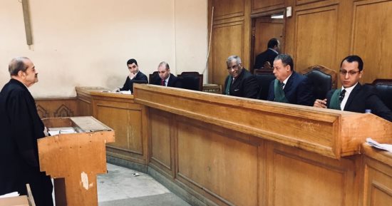 فريد الديب يدفع بعدم جدية التحريات فى مرافعته عن المتهمين بتجارة الإعضاء