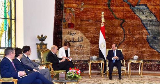 وزير خارجية فرنسا ينقل تحيات ماكرون للسيسى.. ويؤكد: مصر أهم شركاء المنطقة 