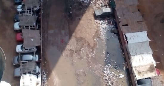 صور.. قارئ يشكو من مياه الصرف بشارع محمود الزيات فى المطبعة فيصل