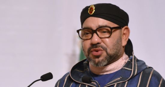 محمد السادس يترأس حفلا دينيا بضريح محمد الخامس