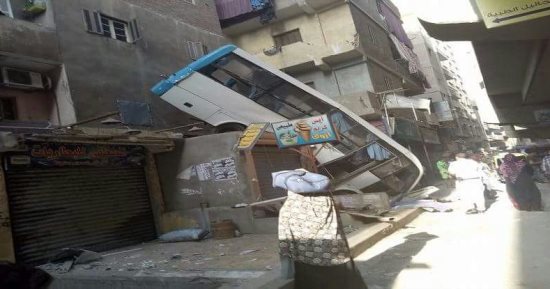 التحقيقات فى سقوط مينى باص من محور صفط اللبن: السرعة الزائدة السبب