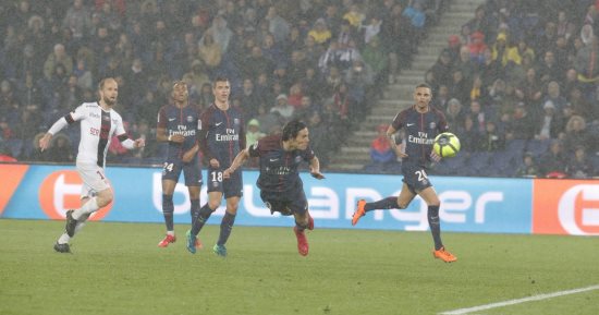سان جيرمان يتعادل أمام جانجون 2-2 بالدوري الفرنسي.. فيديو