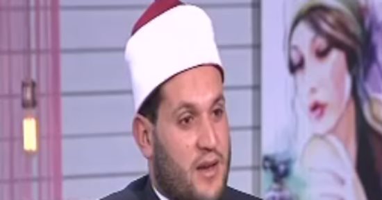 تعرف على رد وحدة "لم الشمل" بمركز الأزهر للفتوى على حالات الخيانة الزوجية