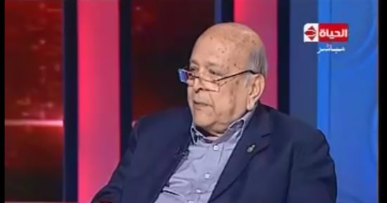 حسين صبور لخالد أبو بكر: "صغار الموظفين بيرتشوا وبيعطلوا كل حاجة"