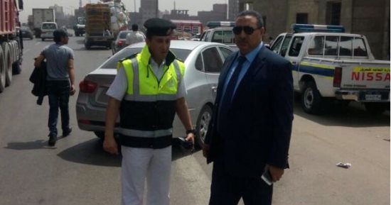 صور.. المرور ينشر الخدمات وسيارات اﻹغاثة على الطرق استعدادا للعاصفة الترابية