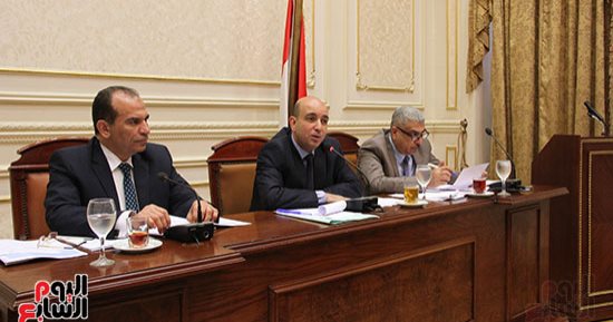 "اتصالات البرلمان" توافق على الموازنة العامة للوزارة ومعهد الاتصالات السلكية