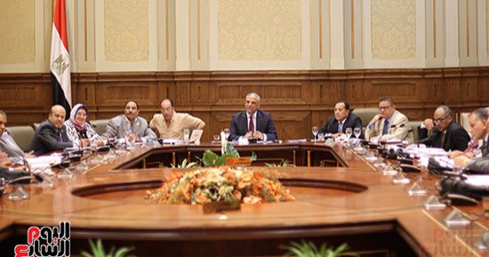 بدء اجتماع "محلية البرلمان" لبحث موازنة الإدارة المحلية والمحافظات - صور