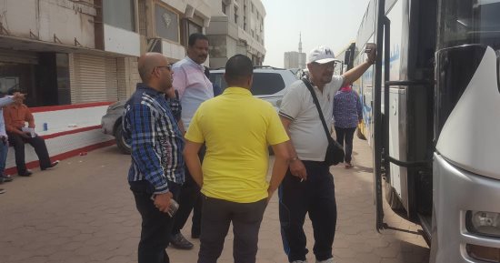 صور.. أعضاء الزمالك يتوجهون لملعب بتروسبورت لحضور لقاء الإنتاج فى الكأس