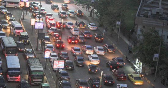المرور: حواجز حديدية بمحيط تحويلات بمصر الجديدة بسبب أعمال بشارع الميرغنى