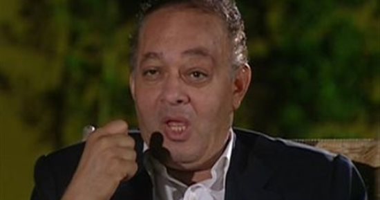 سامى مغاورى يصور 24 ساعة من "أرض النفاق" بالوحدة الثانية مع أحمد سمير فرج