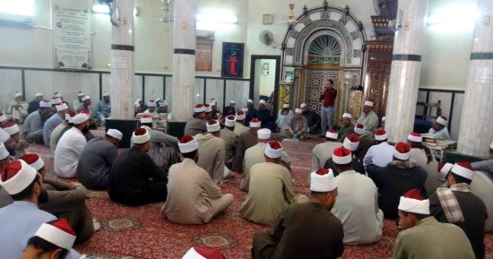 صور.. مياه سوهاج تستهدف رجال الدين الإسلامى والقبطى لنشر ثقافة الوعى المائى