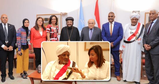صور.. مخترع الشفرة النوبية لـ"اليوم السابع": السادات ضحك بشكل هيسيترى عندما عرضت علية الفكرة وقال "هامشى كلامك".. أحمد إدريس: السيسى كرمنى بعد 47 عاما من النصر.. وقلت له: "حفظت السر ياريس"