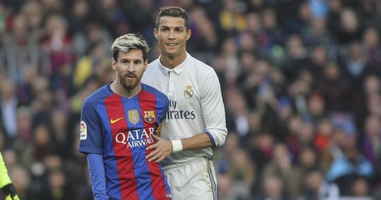 احتفالا بعيد الأم فى إسبانيا.. برشلونة يكرم والدات نجومه قبل الكلاسيكو