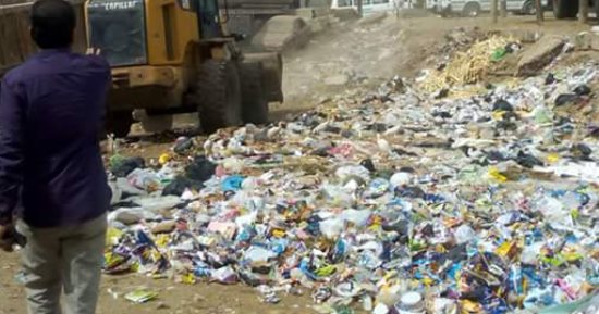 رفع 60 طن قمامة ونواتج تطهير ترع فى حملة مكبرة ببركة السبع فى المنوفية