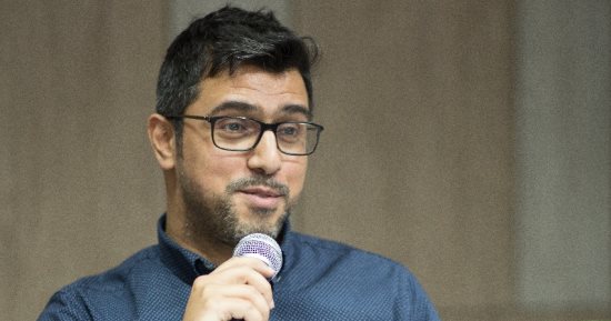 سعود السنعوسى: الرقابة منحتنى هامشا كبيرا من الحرية و4 كتب أقالت حكومة كاملة