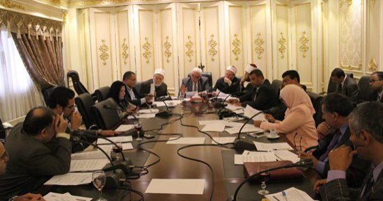 جدل بـ"دينية البرلمان" حول مشروع قانون تنظيم الظهور الإعلامى للعلماء