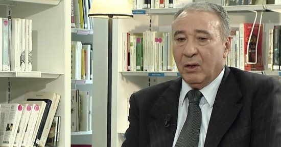 ناقد تونسى عن الروايات الدعوية: كاتب استقطع آية من القرآن من سياقها ليثبت "جهل" العلم