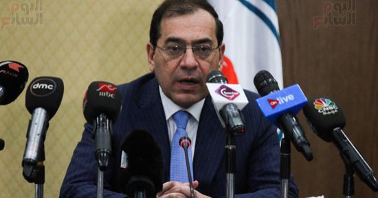 صور.. وزير البترول: نعمل على توقيع الاتفاق الحكومى بين مصر وقبرص لمد خط غاز