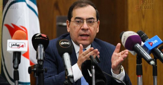 صور.. وزير البترول: تكلفة خط نقل الغاز القبرصى لمصر حوالى مليار دولار