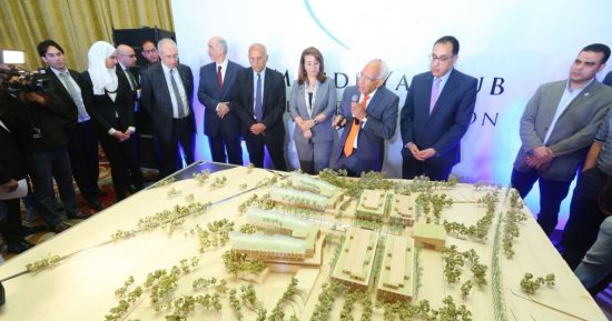 صور.. مجدى إسحاق: مركز القلب الجديد بأسوان يضع مصر على الخريطة العالمية 