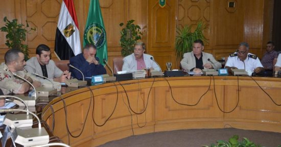 فيديو.. محافظ الإسماعيلية يستعرض التجهيز لاستئناف حملات إزالة التعديات