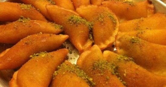  الإفراط فى تناول حلويات رمضان يزيد التهاب المفاصل ويضر الكبد